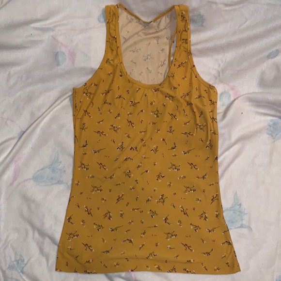 Honey mustard yellow flower tank top. Ardene. Worn a few times, great condition - Picture 1 of 3